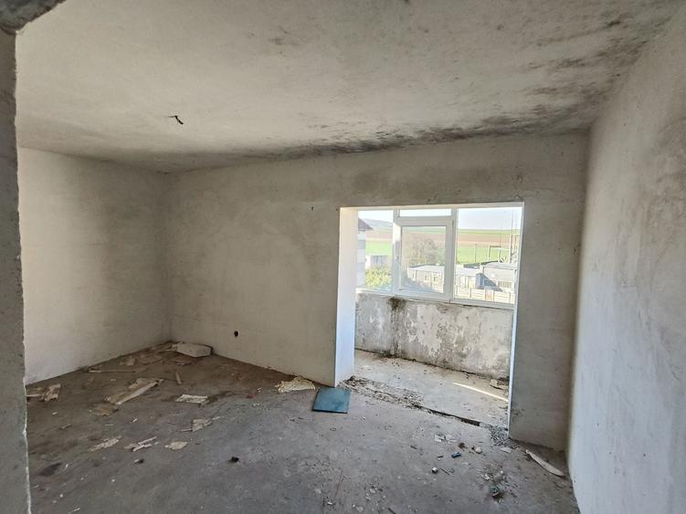 Apartament 2 camere (schimb si cu auto) - 1