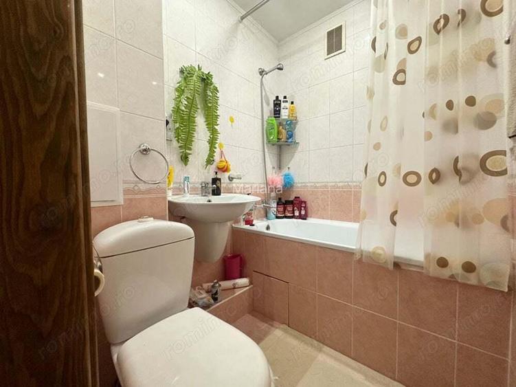 Ofer spre inchiriere apartament cu doua camere in zona Banu Manta