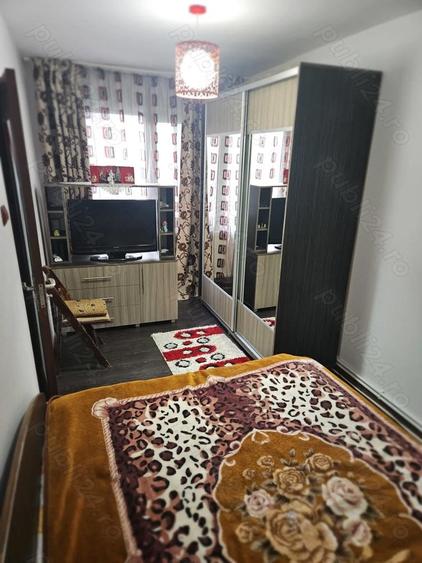 Apartament cu 3 camere de vanzare - 5