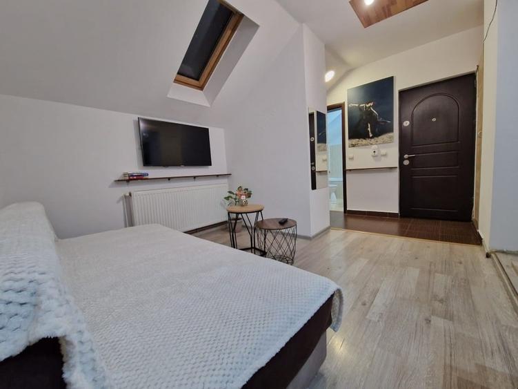 Apartament cu 2 camere semidecomandat, mobilat în Dorobanților