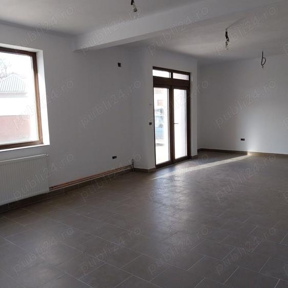 Spațiu comercial, de 80 mp, în Beiuș