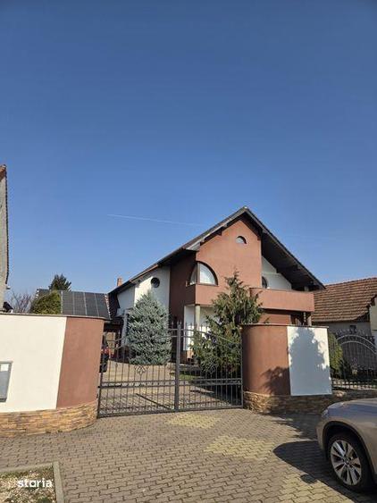 Vand Vila/Casa Deosebita in Arad/Micalaca - 2