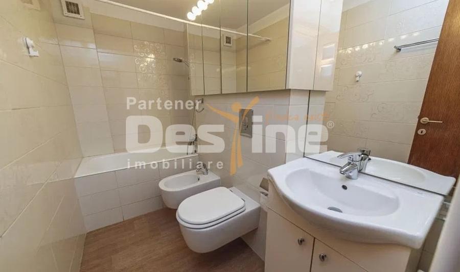Apartament cu 3 camere decomandat, mobilat în 13 Septembrie
