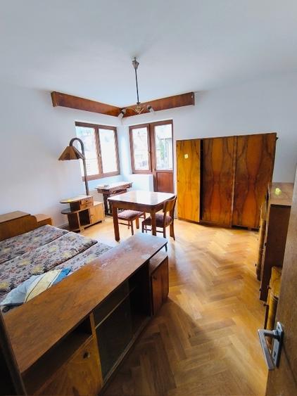 Duplex cu 5 camere cu Canalizare în Brașovul Vechi