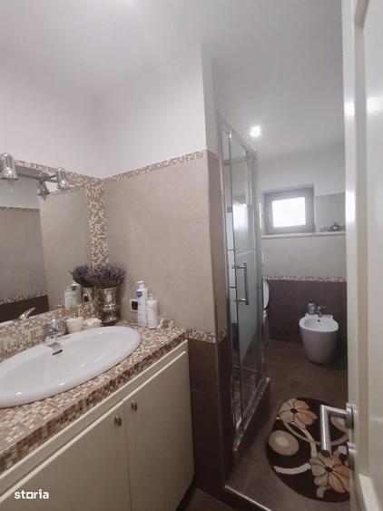 Apartament cu 3 camere în Gară