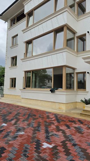 Apartament cu 3 camere decomandat în Sălăjan