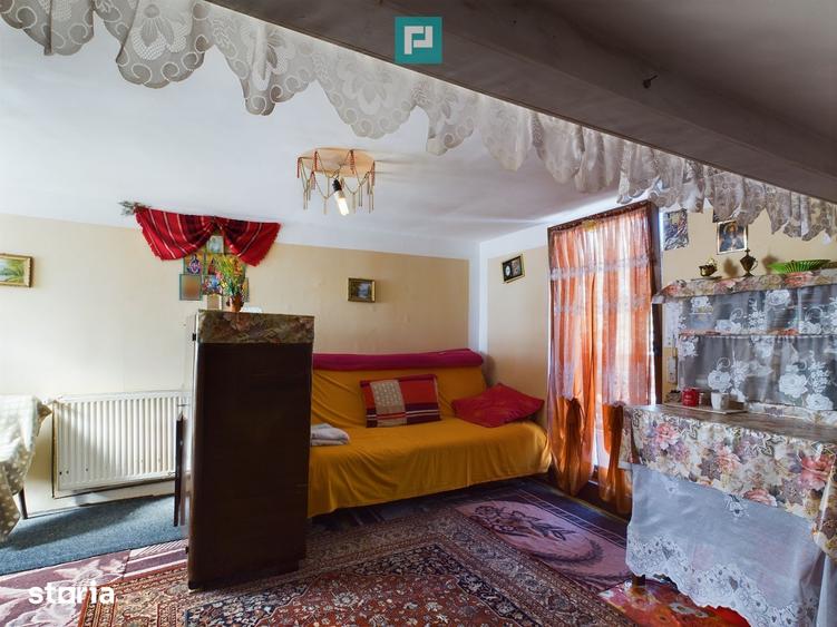 Teren de 8369 mp, în Margina