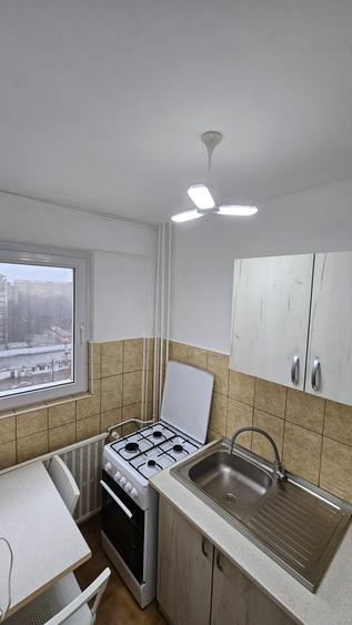 Garsoniera moderna, prima inchiriere, 8 min metrou - 5
