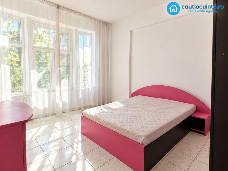 Apartament cu 3 camere decomandat în Unirii