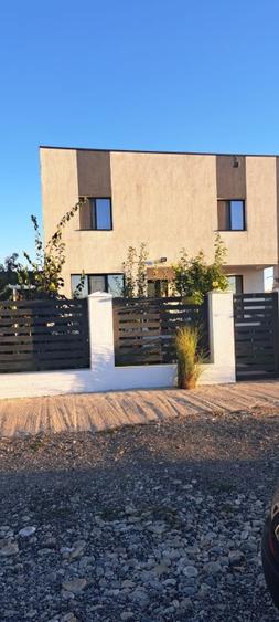 Casa de vânzare  - 1