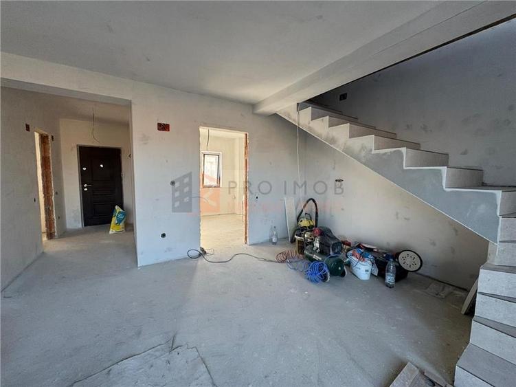 Case insiruite noi 2024 zona Vernesti - 13