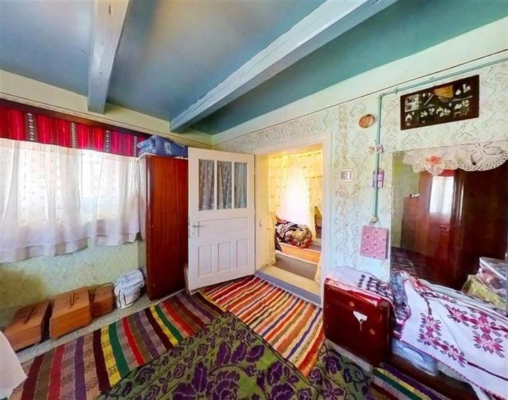 Tur Virtual! Casa traditionala+ domeniu de 4.300 mp,livada, anexe:refugiu apreci - 4