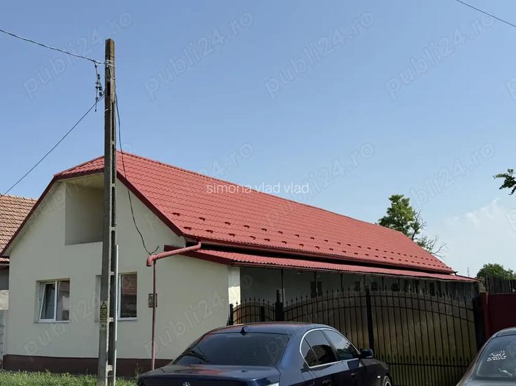 Casa de vanzare cu gradina Casa de vanzare cu gradina