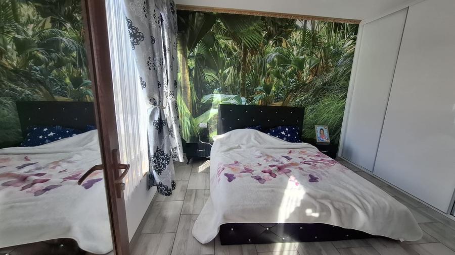 km 5 - vila P+ 1 etaj (teren 580 mp /deschidere 13.5 ml ) - 8