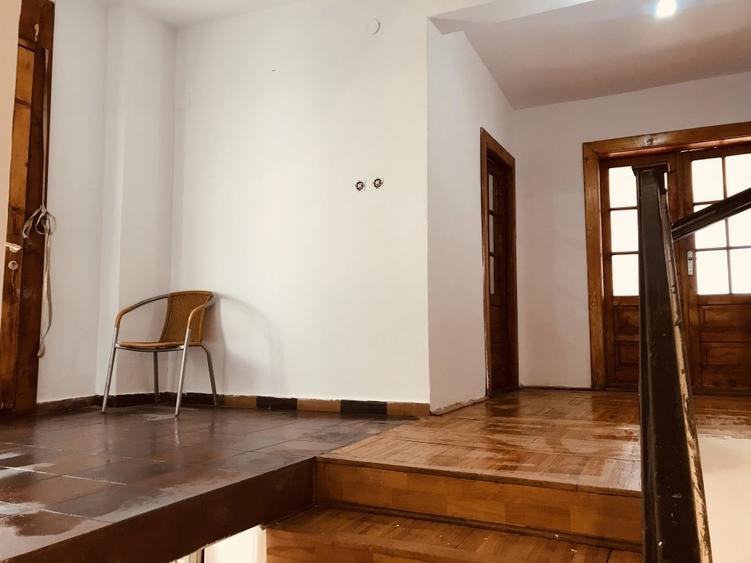 Casa artera principala pretabila afacere / locuit - 7