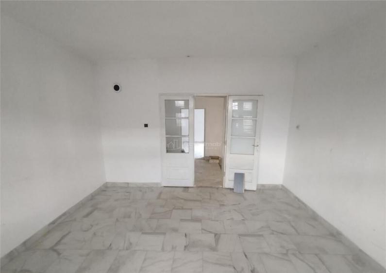 Berliste, Casa pt 2 Familii, la Sosea, Pret Negociabil - 33