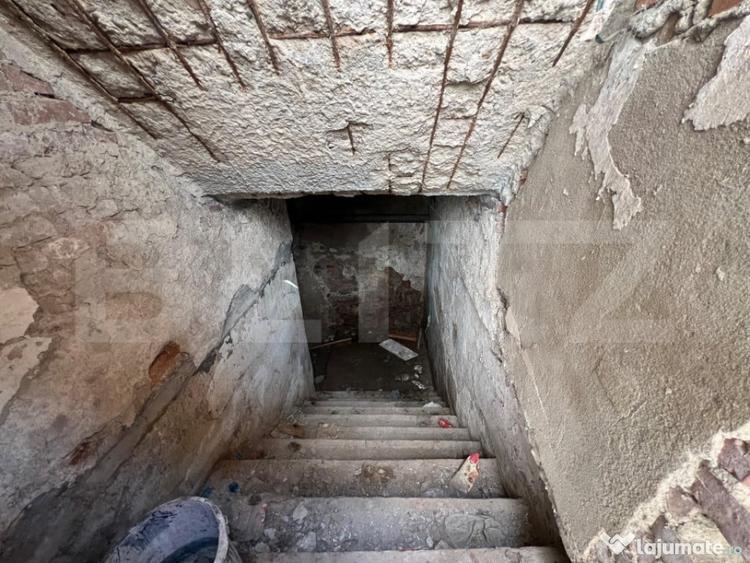 Hotel cu 44 camere, renovabil, pozi?ionat ultracentral - 2