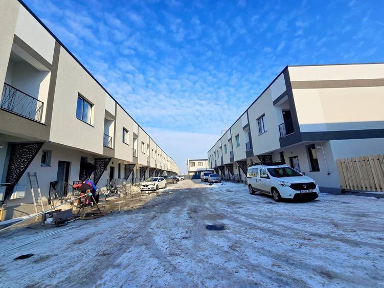 Vile Înșiruite P+1 , 4 Camere, Strada Părului, Dobroești - 29