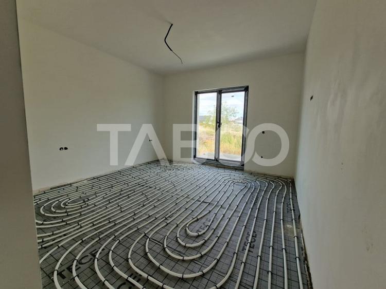 Casa individuala cu curte terasa si garaj Selimbar Sibiu - 10