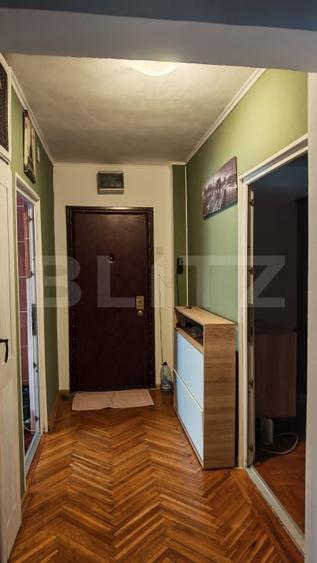 Apartament cu 3 camere decomandat, mobilat în Centru Civic