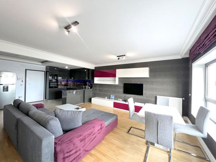 Apartament cu 2 camere decomandat, mobilat în Tei