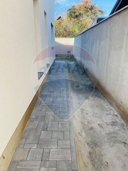 Casa de vanzare Brasov - 3 dormitoare, 3 bai, 140 mp utili - 19