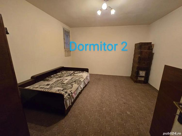 casa de vanzare la ?ara,cu 5 dormitoare - 10