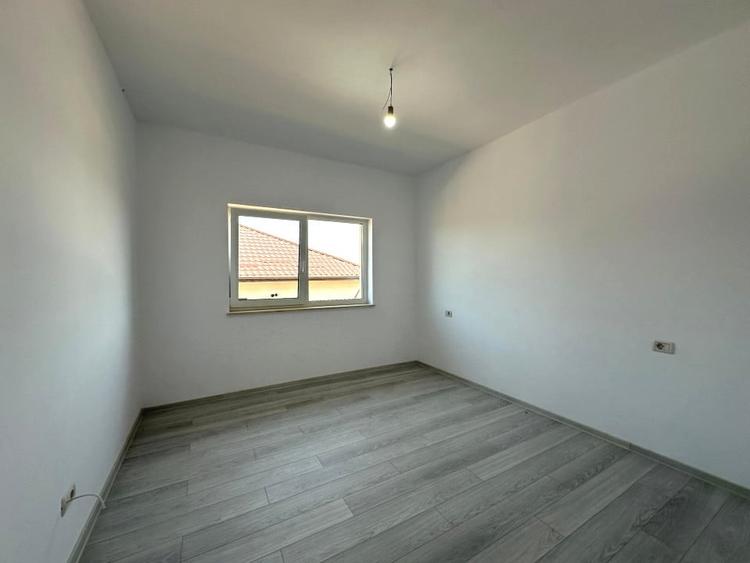 Casa de vanzare,  4 camere  in Valea Lupului, Iasi - 15