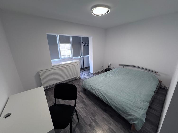 Apartament cu 4 camere in complexul studentesc - 9