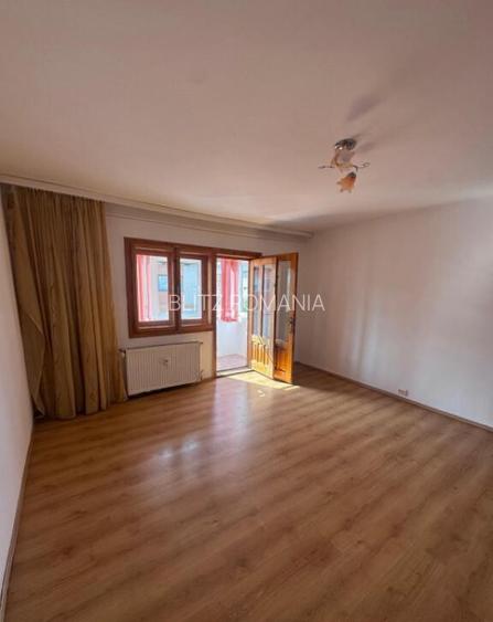 Apartament 2 camere, izolat, 54mp, Radauti Apartament 2 camere, izolat, 54mp, Radauti