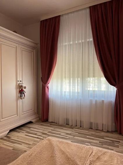 Vila de vanzare in Mamaia Sat zona Hanul cu peste - 4