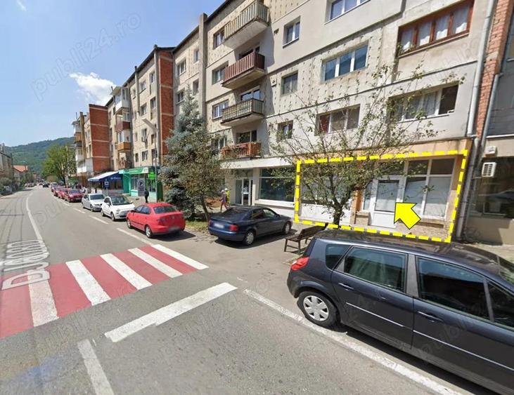 Vand spatiu comercial in Baile Herculane, 80mp, zona blocurilor, trafic auto si pietonal - 3