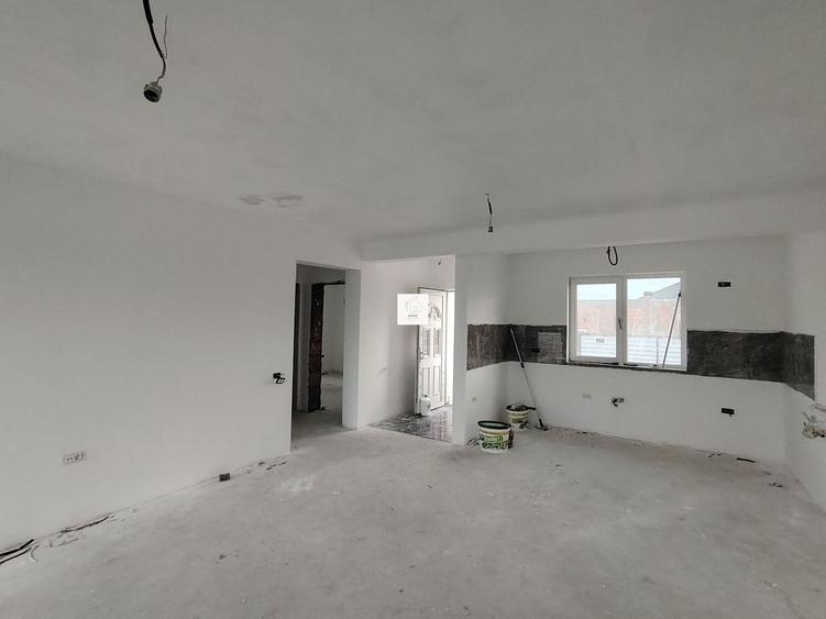 Casa 3 camere Crevedia - 2