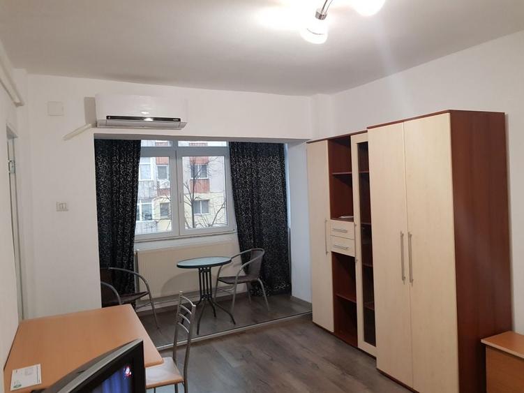 Garsoniera bloc apartamente - 3