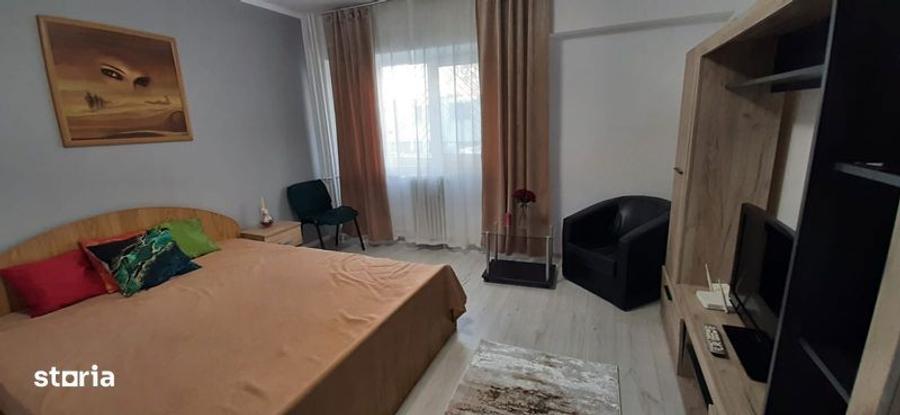 Inchiriez apartament cu o camera - 1