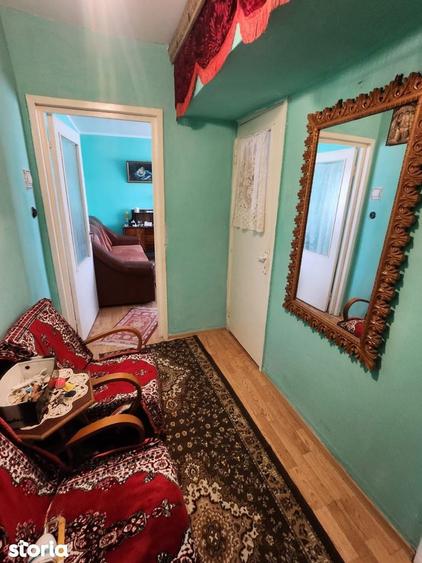 2 Camere etajul 3 str. Mioritei - 14