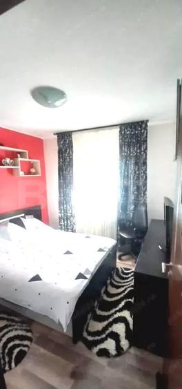Apartament de vanzare, cu 3 camere, decomandat, 58 mp, zona Alexandru cel bun - 2