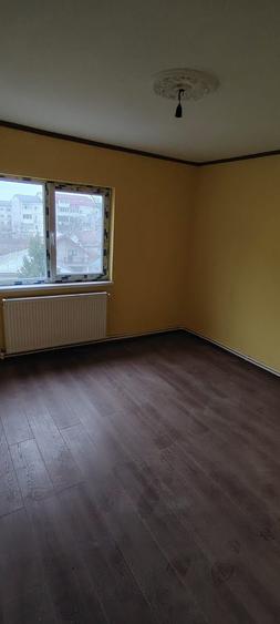 Apartament 4 camere Grivita-Uvertura Mall - 1