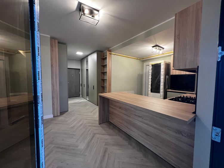 Apartament 4 camere-et 2/5-1300€/mp TVA inclus - 12