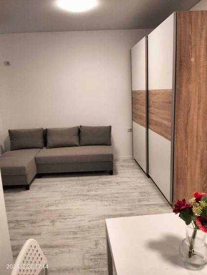 Inchiriez garsoniera in Militari Residence - 6