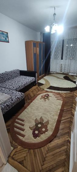 Proprietar inchiriez Apartament 1 camera renovat, mobilat, utilat - 1
