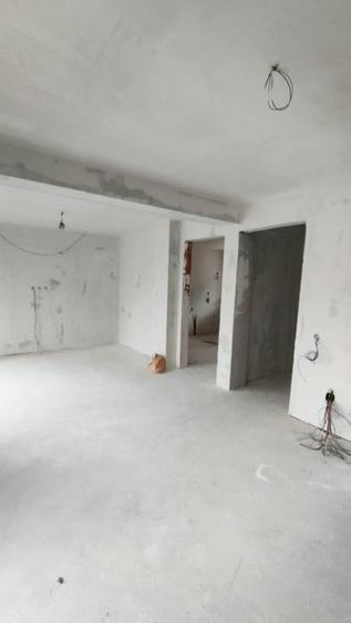 VAND 3 VILE 360MP+300MP CURTE+2 LOC PARCARE IN ZONA 1 DECEMBRIE IF-250.000 euro - 10