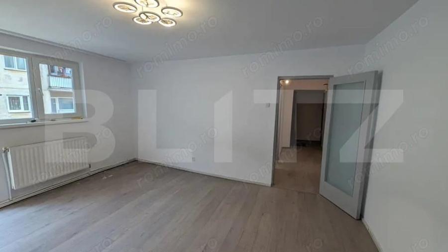 Apartament de inchiriat, 50 mp, zona Cetate - 1