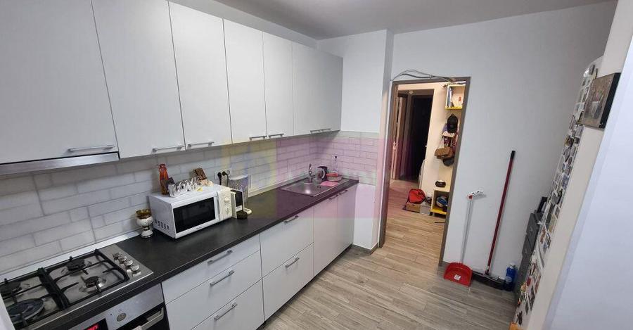 Apartament 3 camere 3/4 -Piata Resita - 1