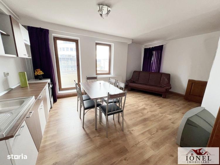 Apartament trei camere de vanzare in Alba Iulia, Centru - 5