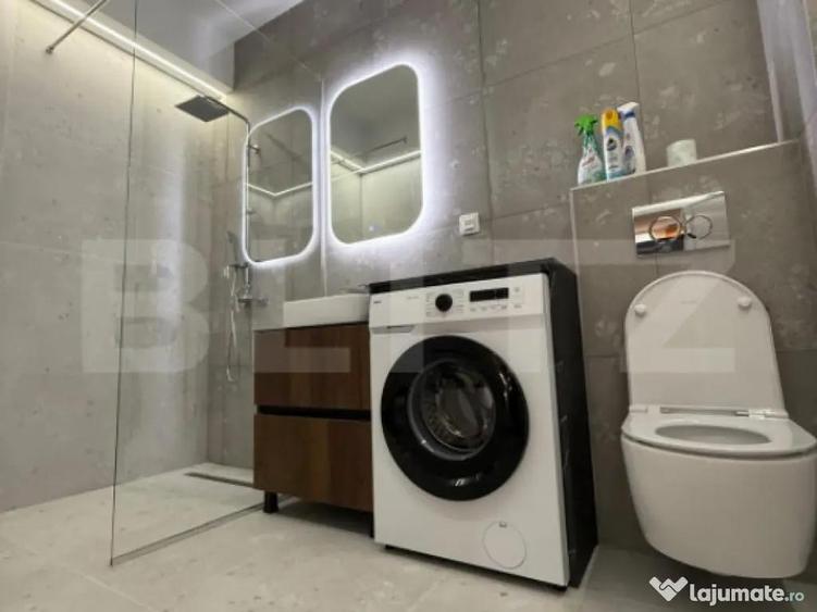 Apartament de vanzare, 2 camere, 53 mp, balcon si parcare, B - 4