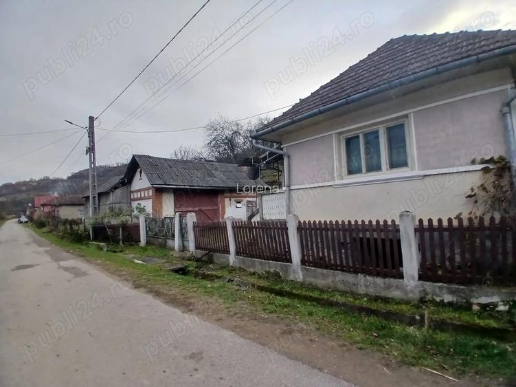 Casa la ?ara la 60 km de Cluj-Napoca