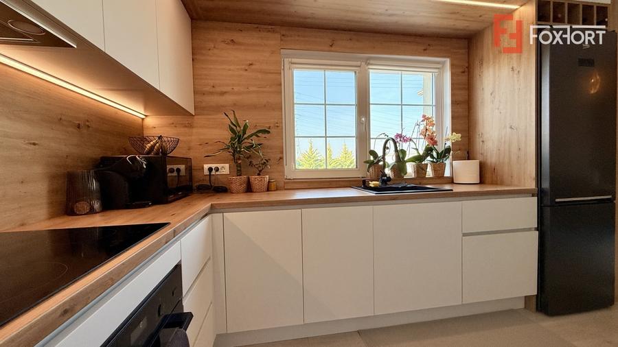 Duplex de vanzare, 3 camere + 2 bai - mobilat si utilat - Mosnita Noua - 14