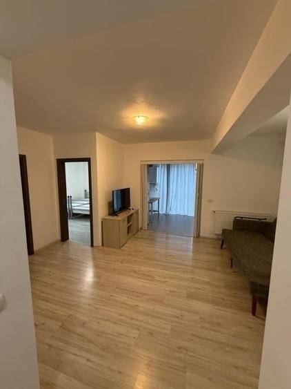 3 camere -Valea Lupului - etaj 4- 72 mp - liber - 88000 euro - 5