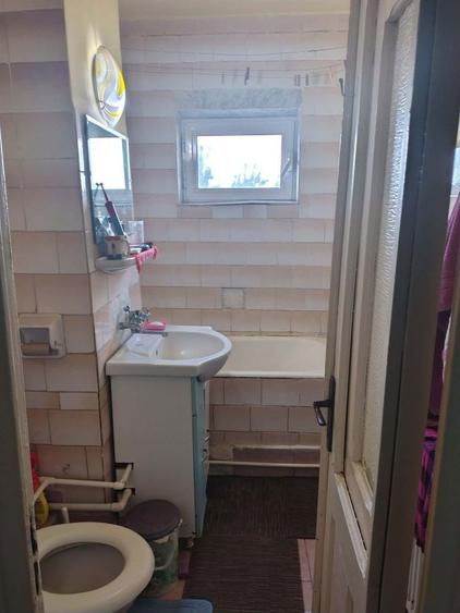 Apartament 3 camere semidecomandat 3/4 - 6